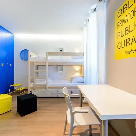 Hostel Euroadria Dubrovnik Exterior photo
